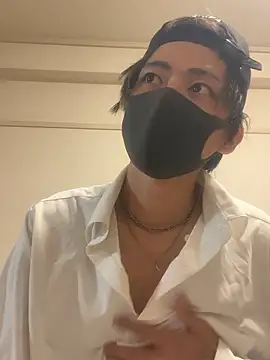 Snapshot of Manato_jp_1215 chatting on July 17, 12:56 pm Manato jp 1215 online show from July 17, 12:56 pm