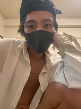 Snapshot of Manato_jp_1215 chatting on August 1, 1:54 pm Manato jp 1215 online show from August 1, 1:54 pm