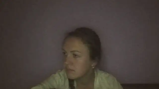 Snapshot of Milaniya261 chatting on June 22, 12:35 am Milaniya261 online show from June 22, 12:35 am