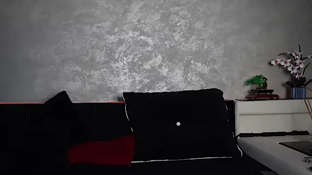 SquirtyFit Devil online show from March 18, 12:49 am