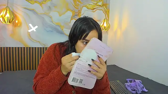 MelissaGilll online show from November 29, 2:20 pm