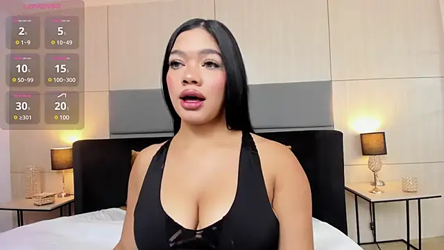Snapshot of AllissonJames chatting on February 25, 11:41 am AllissonJames online show from February 25, 11:41 am