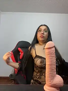 Alice taylor1  online show from February 5, 4:48 am