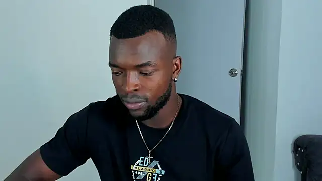 Dylan Taylor online show from October 8, 2:53 am