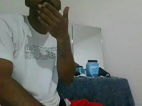 Snapshot of Alissonrafael chatting on September 13, 5:51 am Alissonrafael online show from September 13, 5:51 am