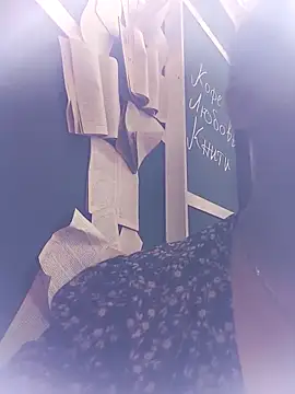 Lorrain Dorrie online show from January 28, 1:49 pm