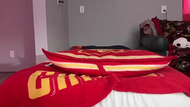 skarfosbabes69 online show from September 18, 8:44 pm