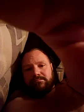 Snapshot of stocky42 chatting on December 6, 10:08 pm stocky42 online show from December 6, 10:08 pm