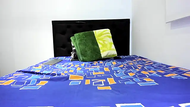 Snapshot of latin_bbc chatting on March 3, 2:26 am latin bbc online show from March 3, 2:26 am