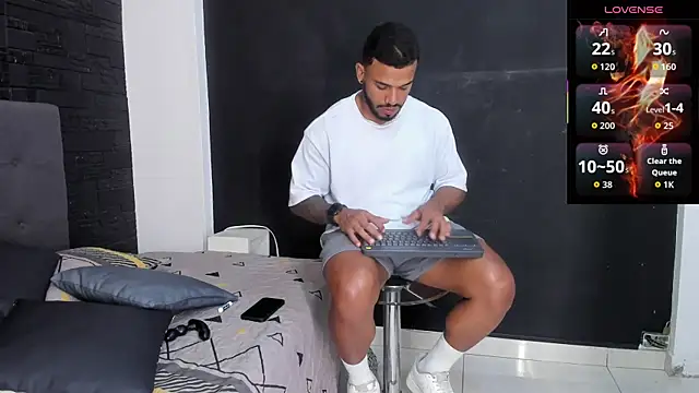 bruno miller  online show from September 19, 8:42 pm