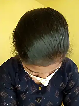 Snapshot of Tamil_Shalini_Lustyy chatting on February 8, 10:18 am Tamil Shalini Lustyy online show from February 8, 10:18 am