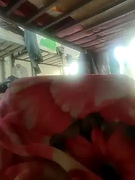 Snapshot of shale26 chatting on December 30, 8:32 am shale26 online show from December 30, 8:32 am