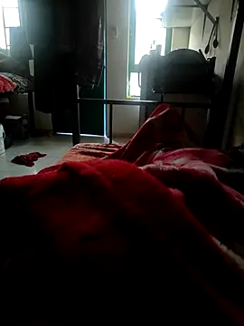 Snapshot of shale26 chatting on January 9, 3:26 am shale26 online show from January 9, 3:26 am