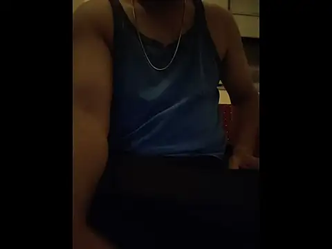 Snapshot of samee00721 chatting on December 22, 11:35 pm samee00721 online show from December 22, 11:35 pm