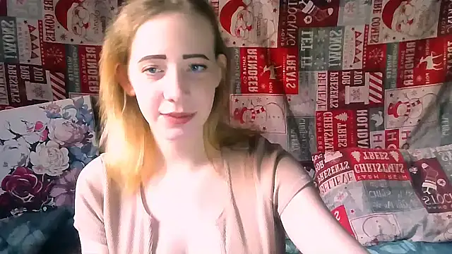 Snapshot of MelxMellie chatting on March 8, 2:51 pm MelxMellie online show from March 8, 2:51 pm