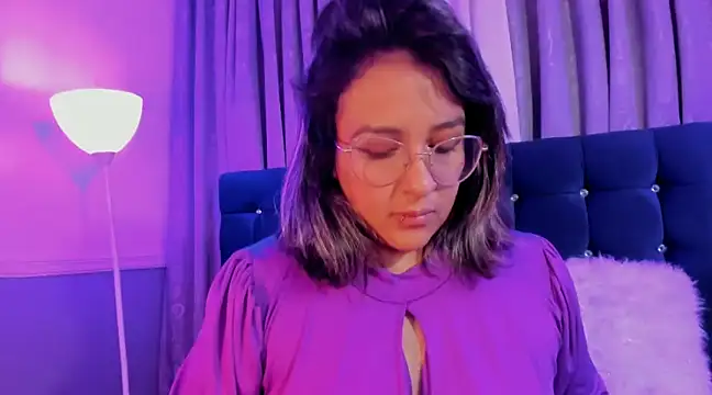 Snapshot of Pandoracherry chatting on February 9, 3:32 am Pandoracherry online show from February 9, 3:32 am