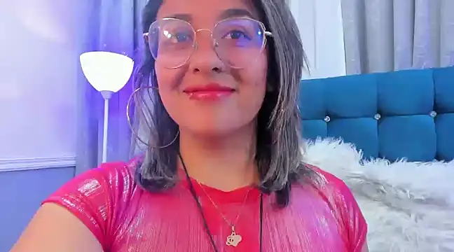 Snapshot of Pandoracherry chatting on February 19, 3:28 am Pandoracherry online show from February 19, 3:28 am