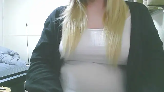 Remi official online show from November 20, 10:04 am