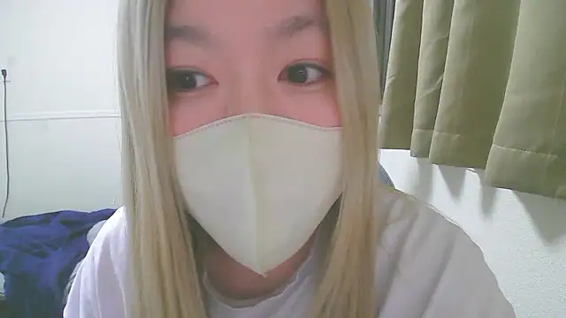 Remi official online show from March 21, 7:39 pm