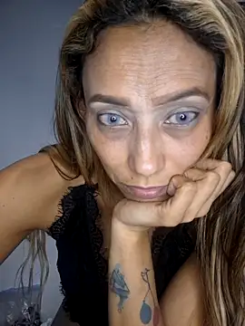 salome drasin online show from April 4, 3:38 am