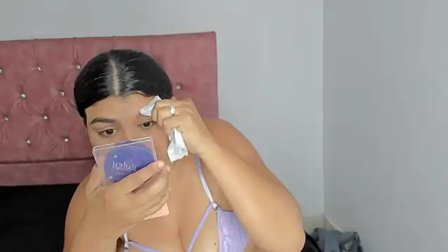 alexa  freddryy online show from February 15, 6:33 pm