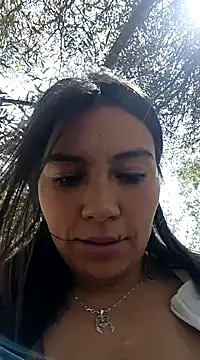 Snapshot of LIZ-06_ chatting on February 7, 4:46 pm LIZ-06 online show from February 7, 4:46 pm