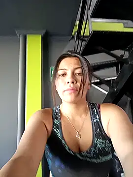 Snapshot of LIZ-06_ chatting on February 19, 12:55 pm LIZ-06 online show from February 19, 12:55 pm