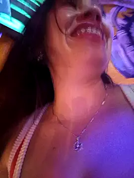 Snapshot of LIZ-06_ chatting on March 9, 2:50 am LIZ-06 online show from March 9, 2:50 am