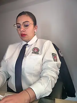 Snapshot of LIZ-06_ chatting on September 24, 1:58 pm LIZ-06 online show from September 24, 1:58 pm