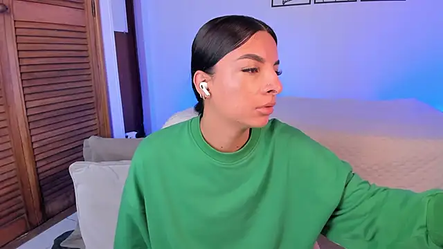 777AylinZ online show from October 5, 10:13 am