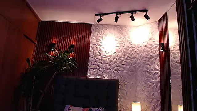 Snapshot of ashleylove_prg chatting on December 30, 11:17 pm ashleylove prg online show from December 30, 11:17 pm