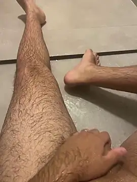 Snapshot of FabioF698 chatting on January 10, 12:27 am FabioF698 online show from January 10, 12:27 am