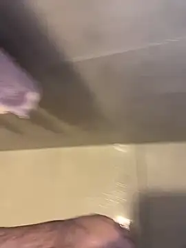 Snapshot of FabioF698 chatting on January 15, 11:53 am FabioF698 online show from January 15, 11:53 am