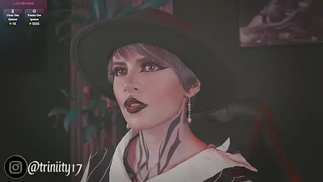 Snapshot of Trinity___s chatting on February 21, 9:22 pm Trinity s online show from February 21, 9:22 pm