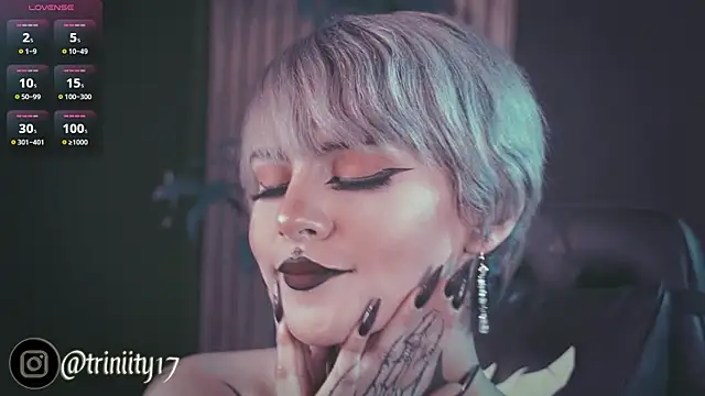 Snapshot of Trinity___s chatting on March 14, 6:29 pm Trinity s online show from March 14, 6:29 pm