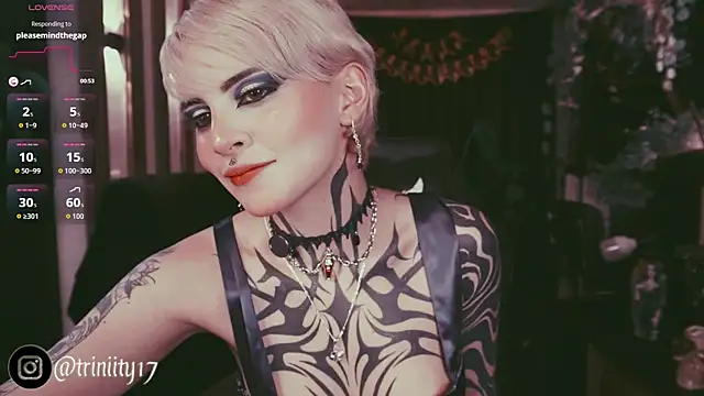 Snapshot of Trinity___s chatting on September 24, 1:09 am Trinity s online show from September 24, 1:09 am