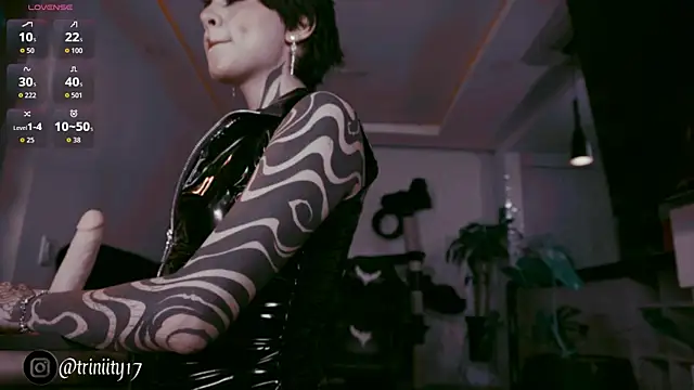 Snapshot of Trinity___s chatting on December 21, 9:55 pm Trinity s online show from December 21, 9:55 pm