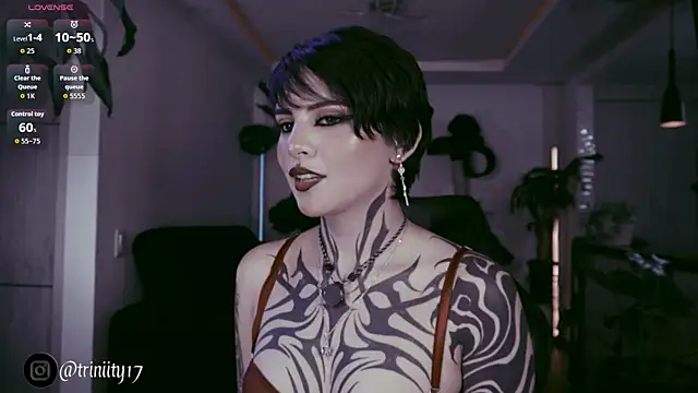 Snapshot of Trinity___s chatting on January 5, 10:24 pm Trinity s online show from January 5, 10:24 pm