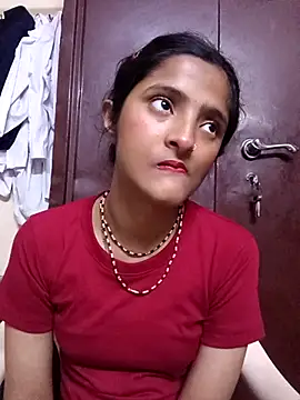 Snapshot of BabySlimmy10 chatting on February 13, 6:37 pm BabySlimmy10 online show from February 13, 6:37 pm