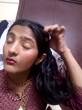 Snapshot of BabySlimmy10 chatting on February 16, 7:10 pm BabySlimmy10 online show from February 16, 7:10 pm