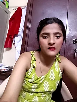 Snapshot of BabySlimmy10 chatting on February 25, 4:05 pm BabySlimmy10 online show from February 25, 4:05 pm