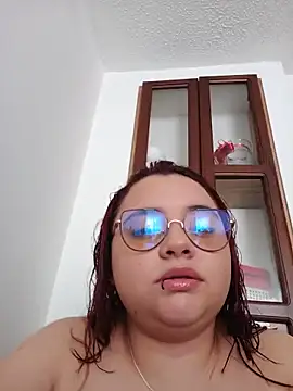 CURVY-HORNY online show from May 29, 9:13 pm