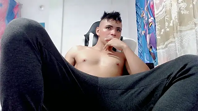 danilo302209 online show from February 14, 5:25 pm