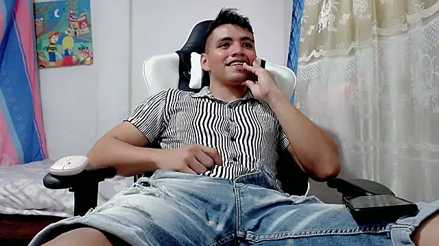 danilo302209 online show from February 25, 5:04 pm