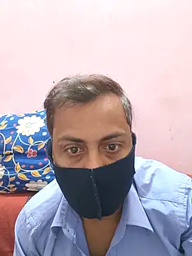 Snapshot of Cute-manisha chatting on February 28, 12:52 pm Cute-manisha online show from February 28, 12:52 pm