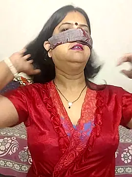 Snapshot of Cute-manisha chatting on July 19, 3:21 am Cute-manisha online show from July 19, 3:21 am
