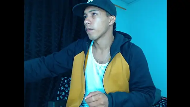 maximo vega newv online show from December 14, 10:34 am