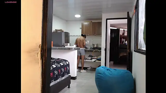 maximo vega newv online show from December 23, 3:33 pm