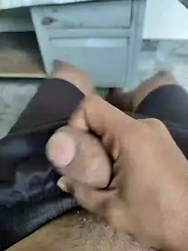 raamcxy online show from December 31, 4:16 am