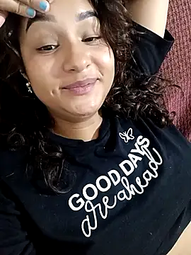 BrendaGirs online show from February 17, 7:47 am